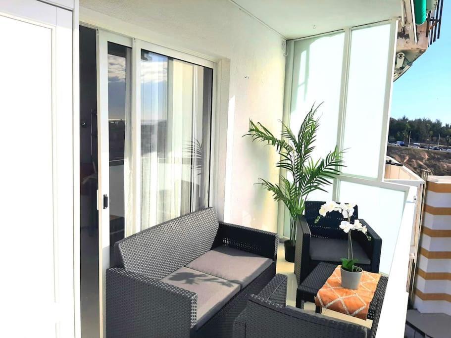 Modern Apartment In Las Americas, Lk520 With Pool Close To The Ocean Playa de las Américas Kültér fotó