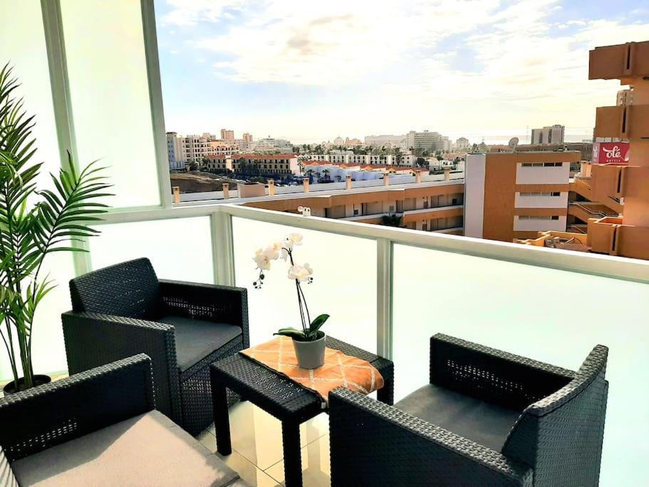 Modern Apartment In Las Americas, Lk520 With Pool Close To The Ocean Playa de las Américas Kültér fotó